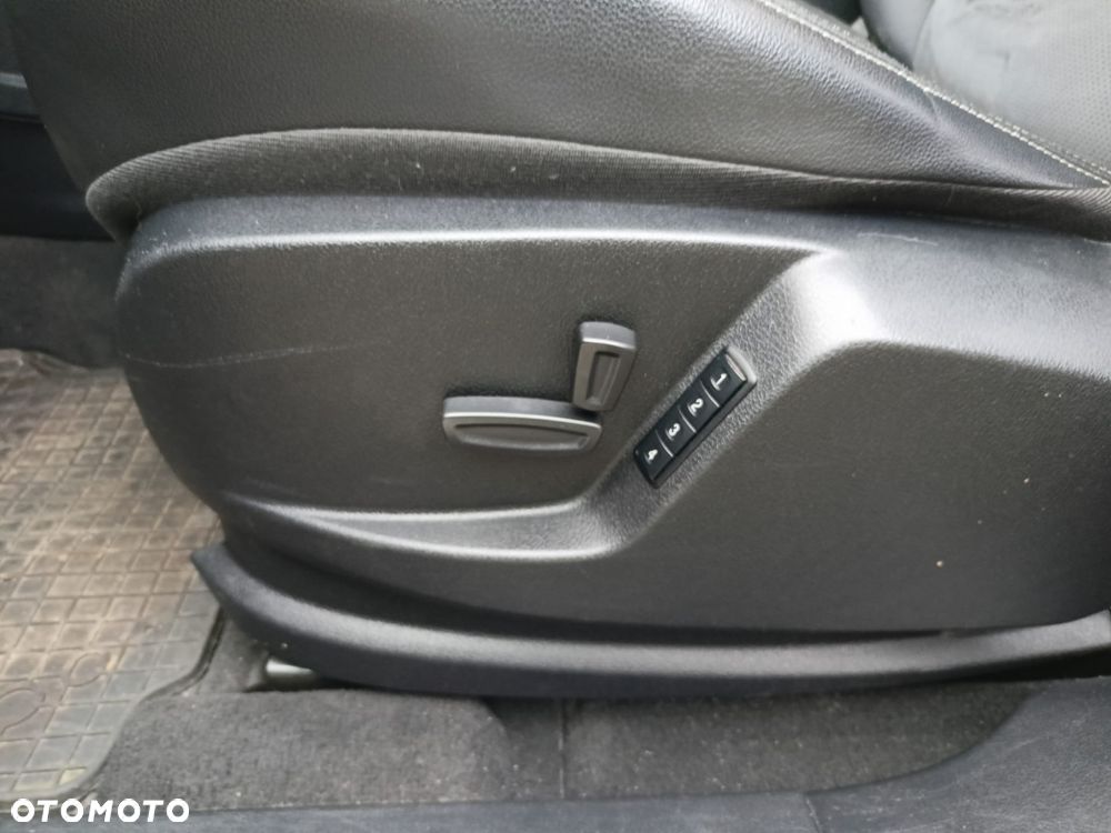 Ford S-Max 1.6 T Platinium X - 20