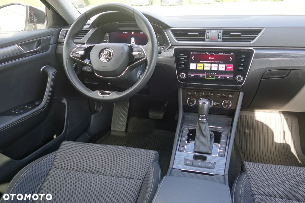 Skoda Superb 2.0 TDI SCR 4x4 Style DSG - 15