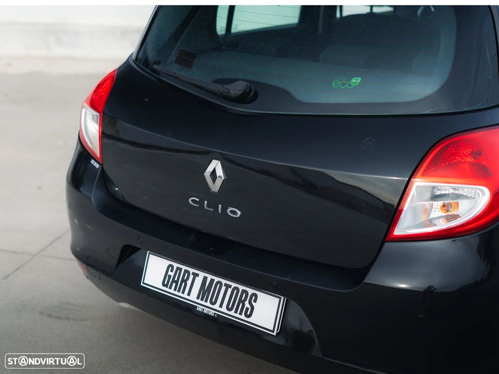 Renault Clio 1.2 16V Dynamique - 10