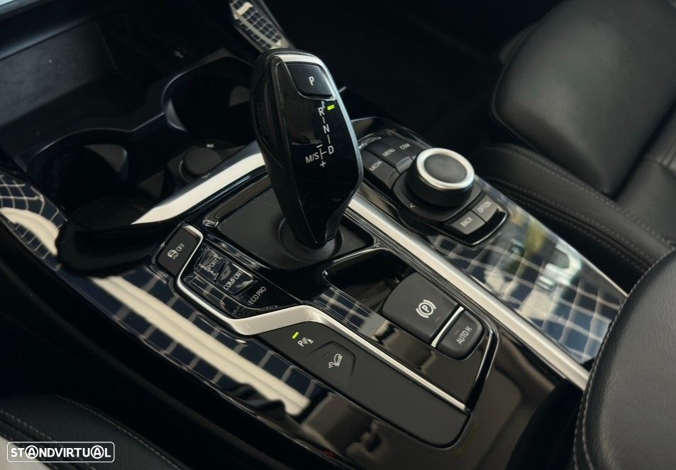 BMW X3 20 d xDrive xLine - 20