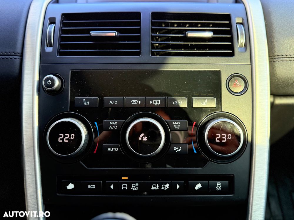 Land Rover Discovery Sport 2.2 l TD SE - 20