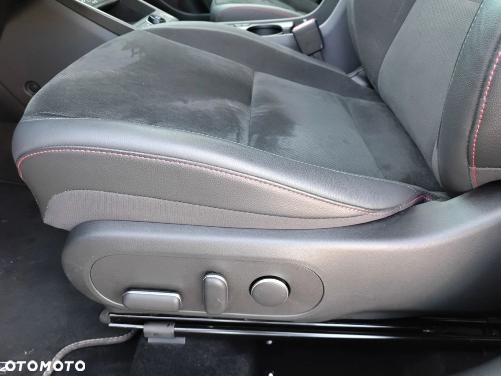 Hyundai Kona 1.6 GDI Hybrid N-Line DCT - 16