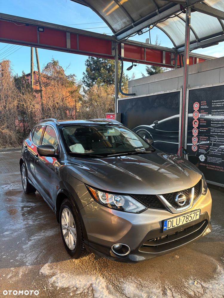 Nissan Rogue - 1