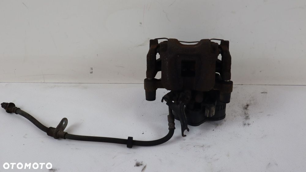 LAND ROVER DISCOVERY SPORT L550 2.0 D ZACISK HAMULCA LEWY TYŁ FK72-2K328-BE