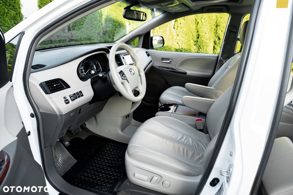 Toyota Sienna 3.5 V6 Limited AWD - 16