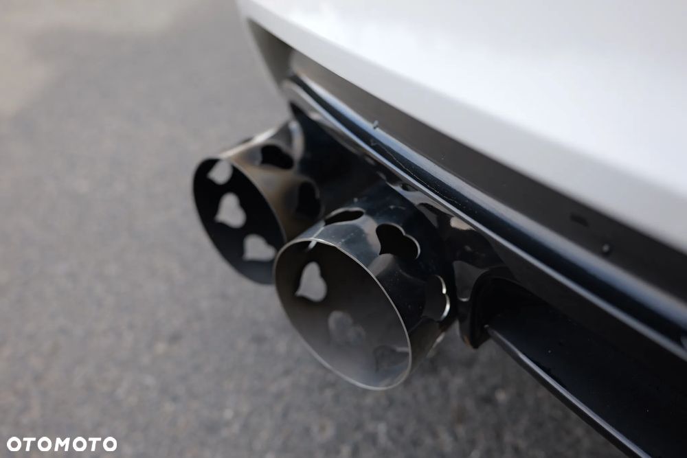 Audi TT S Coupé tronic - 28