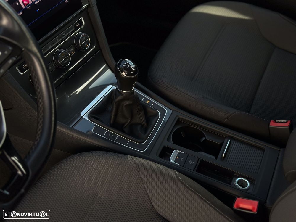 VW Golf 1.0 TSI Stream - 13