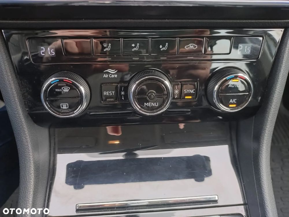 Skoda Superb 2.0 TDI Ambition - 15