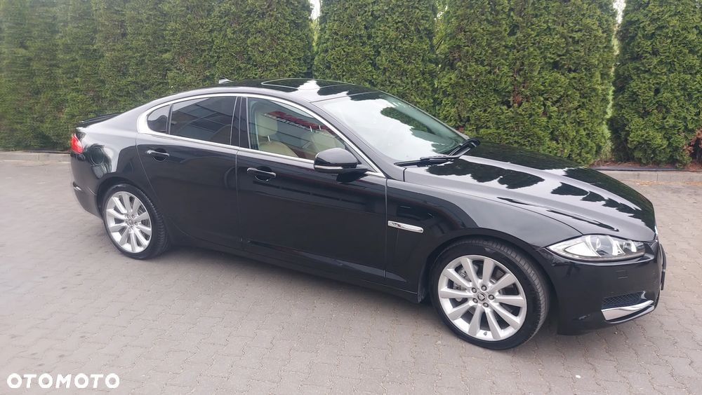 Jaguar XF - 2