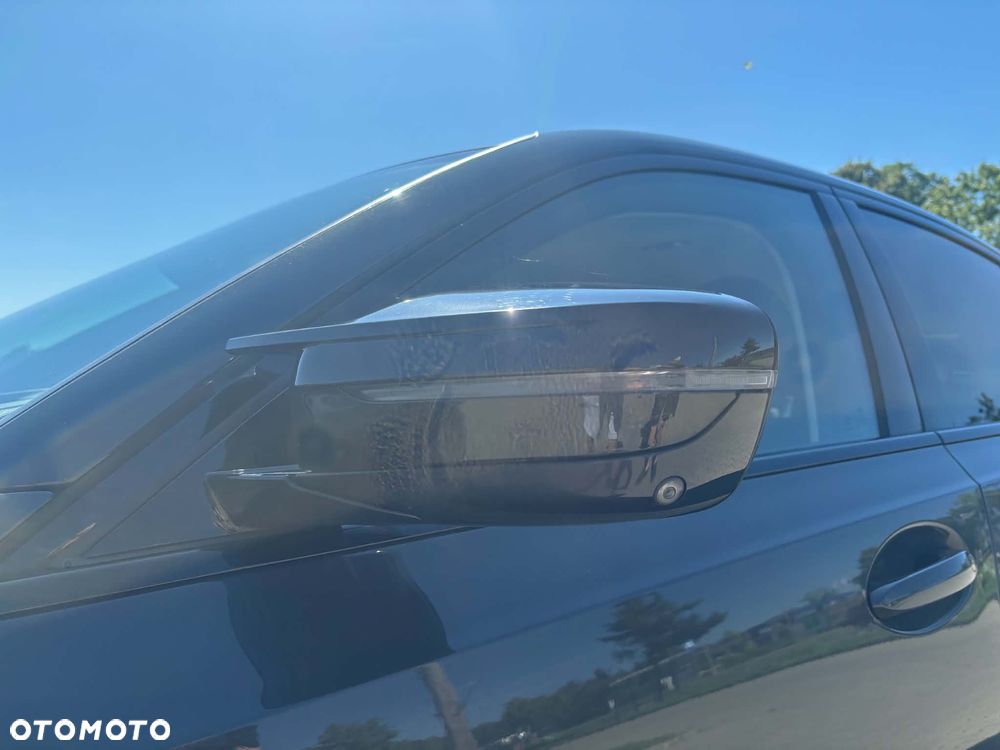 BMW Seria 3 320d xDrive Luxury Line Purity - 9