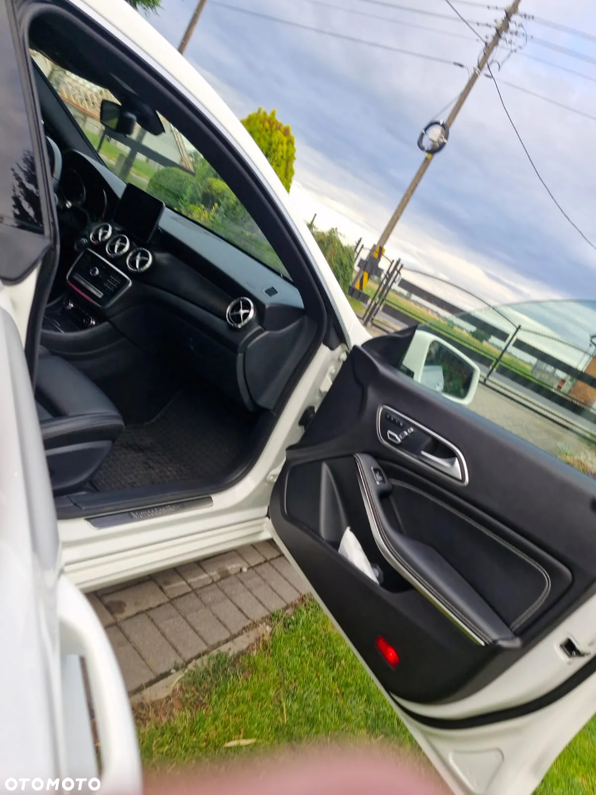 Mercedes-Benz CLA 250 7G-DCT Sport - 11