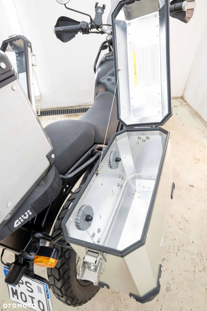 Royal Enfield Himalayan - 18