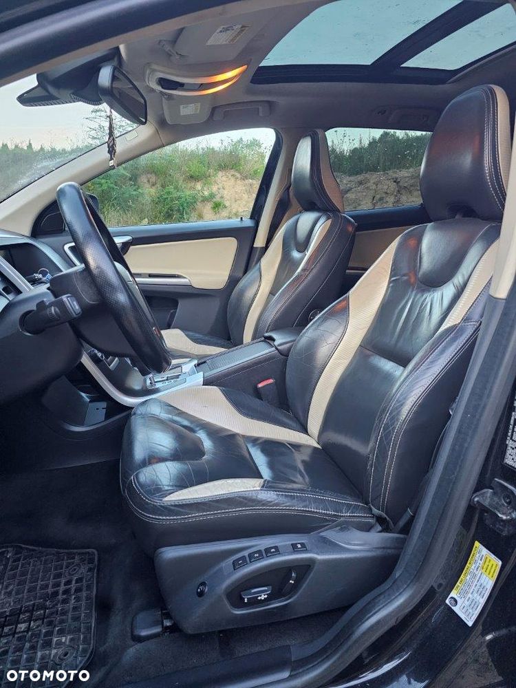 Volvo XC 60 - 10