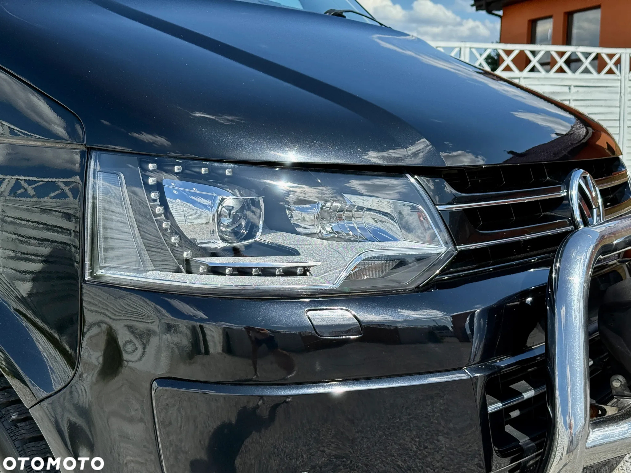 Volkswagen Multivan - 36