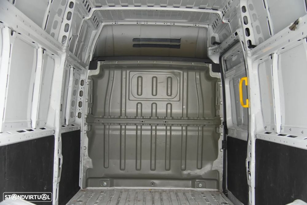Citroën Jumper L3H3 2.2BlueHDI 180cv - 7
