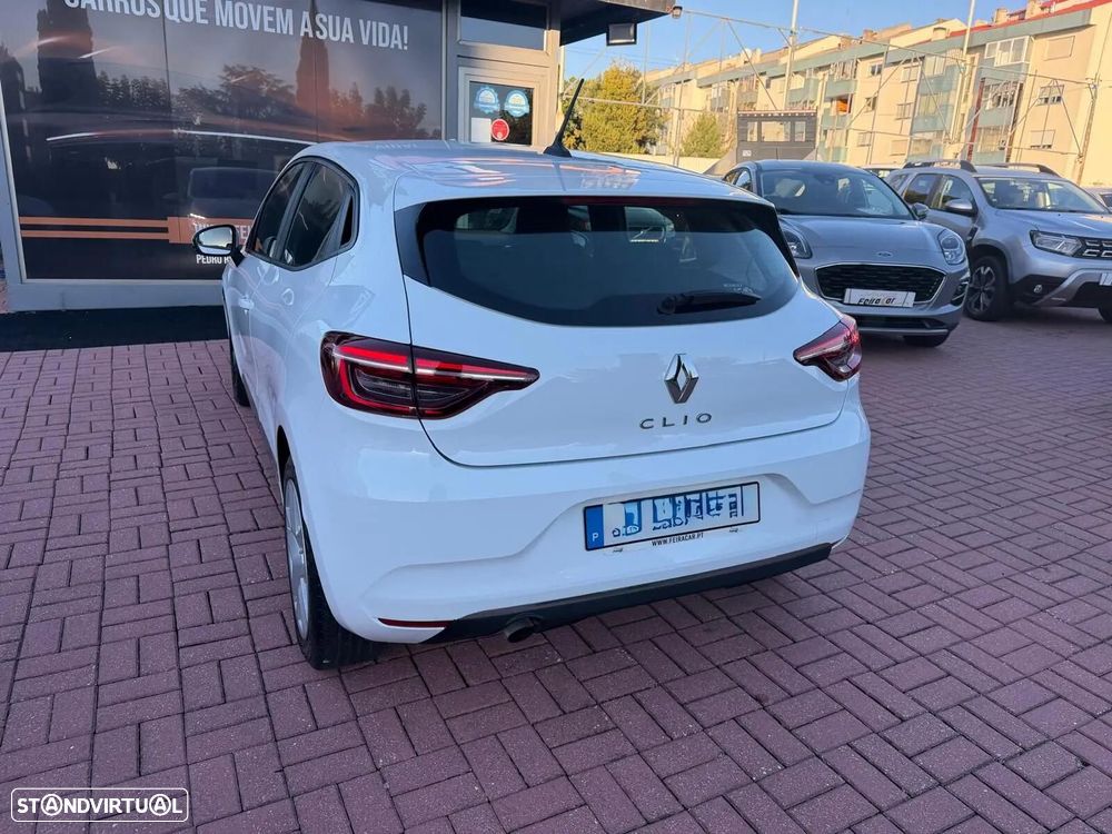 Renault Clio 1.0 TCe Exclusive - 35