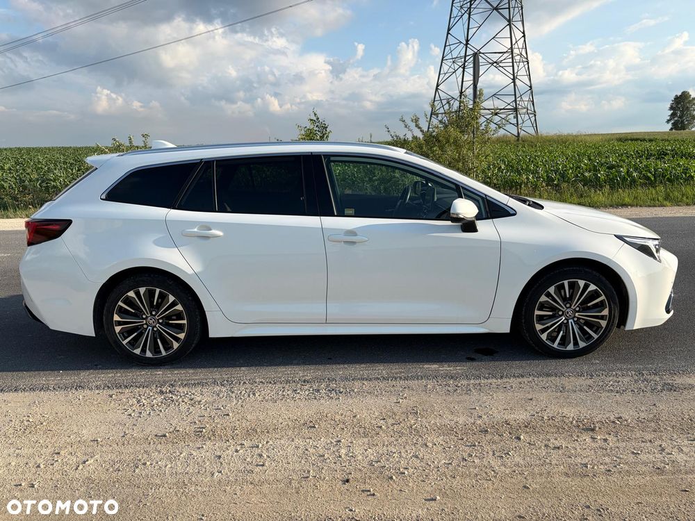 Toyota Corolla 2.0 Hybrid Style - 6