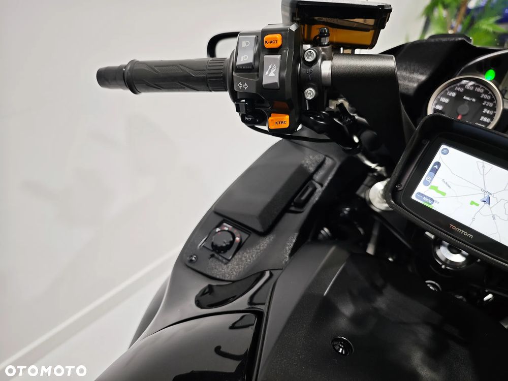 Kawasaki GTR - 15