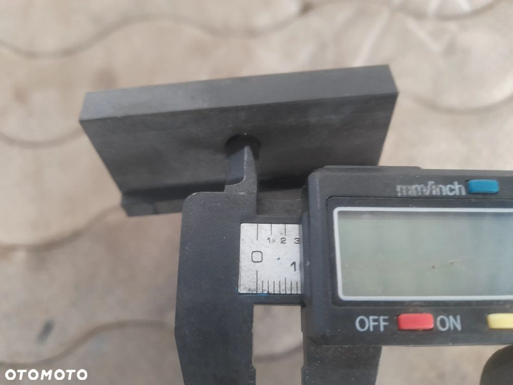 Kątownik / narożnik plastikowy 60x30MM 4 SZTUKI - 7