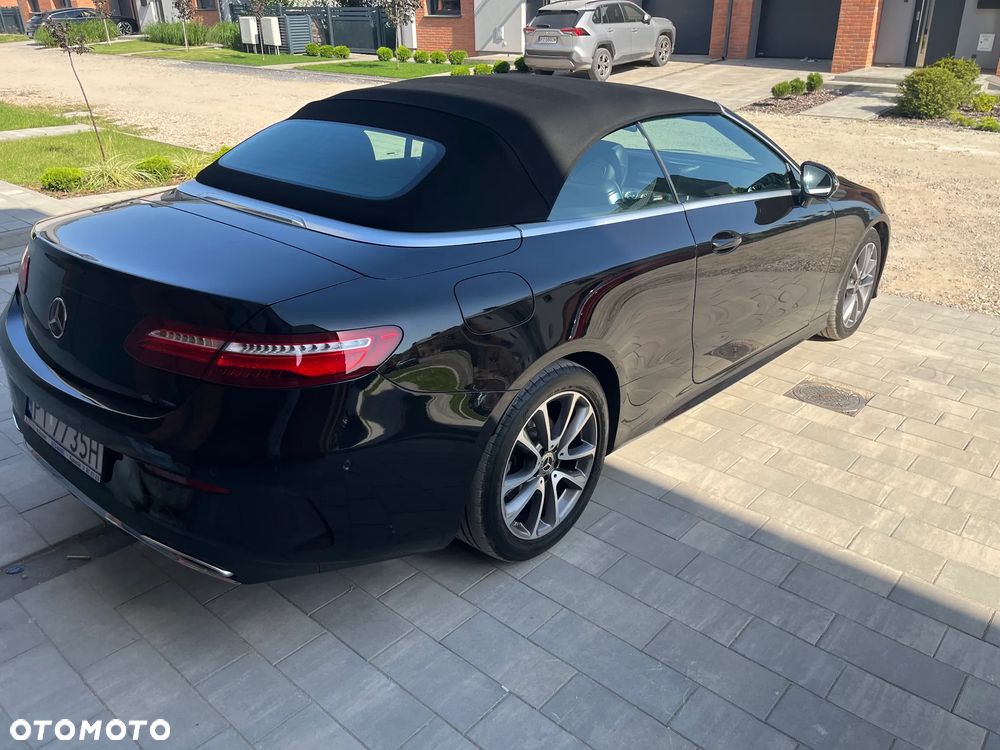 Mercedes-Benz Klasa E 200 4Matic 9G-TRONIC AMG Line - 6