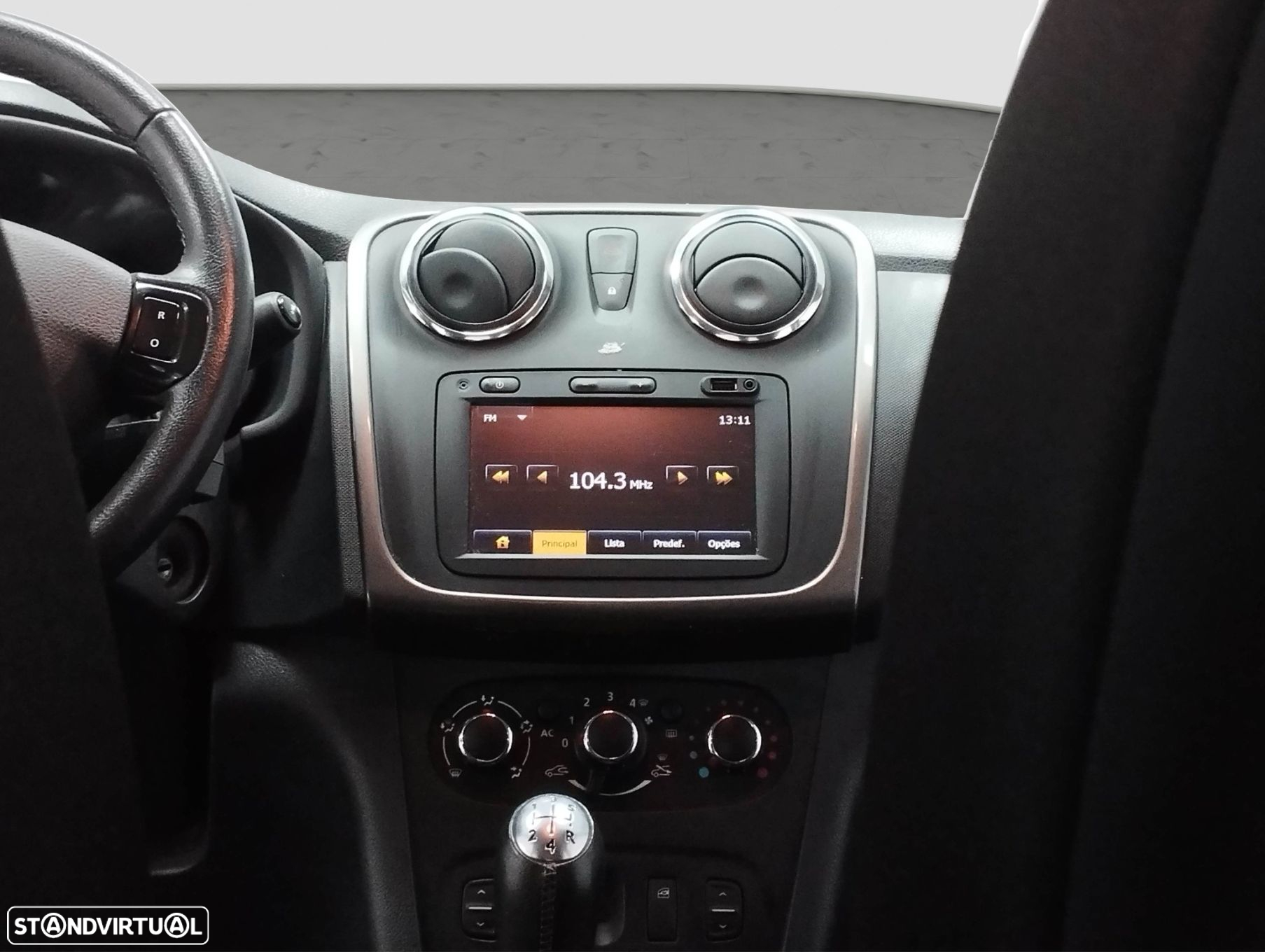 Dacia Sandero - 6