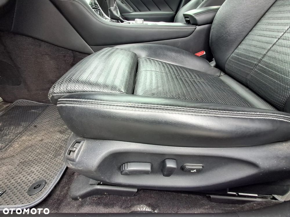 Infiniti Q50 2.2d Premium EU6 - 33