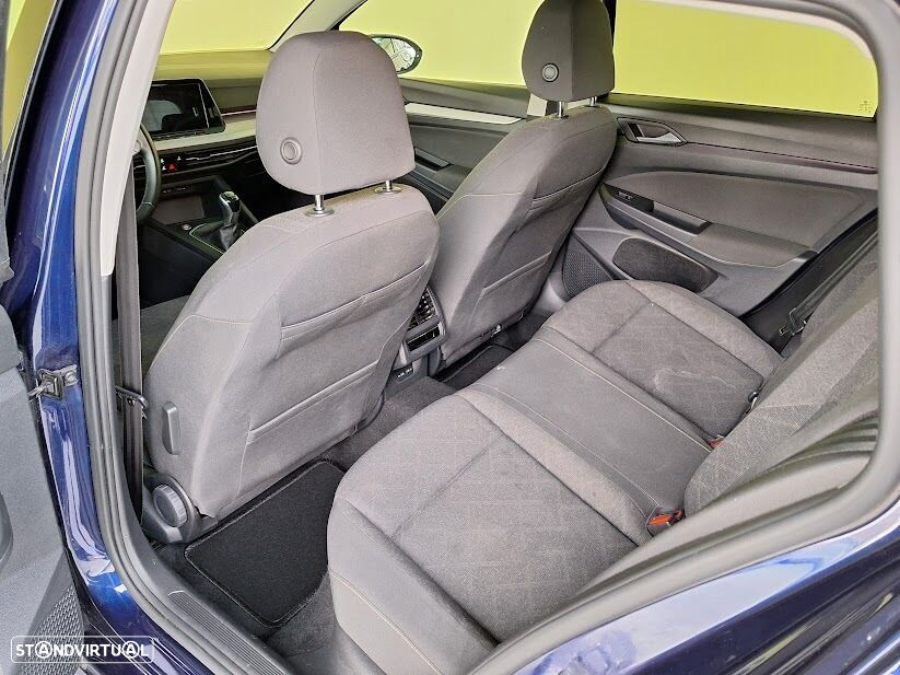 VW Golf Variant - 9