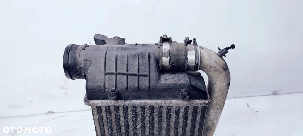 CHŁODNICA INTERCOOLER AUDI A6 2.7 3.0 4F0145805E - 4