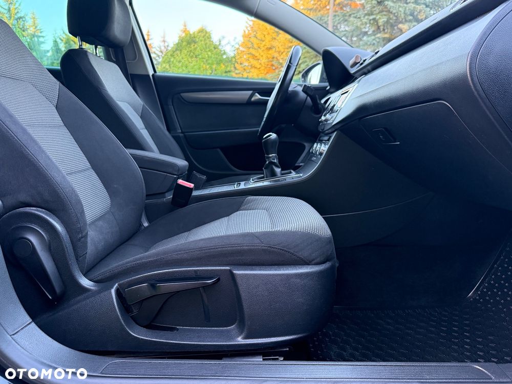 Volkswagen Passat 2.0 TDI Comfortline CityLine - 18