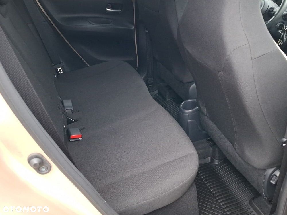 Toyota Aygo X 1.0 VVT-i Style CVT - 21