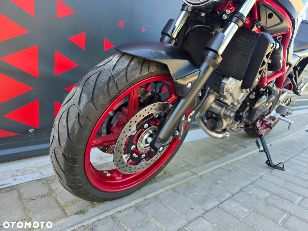 Suzuki SV - 13
