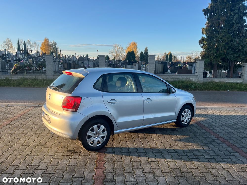 Volkswagen Polo 1.4 16V Comfortline - 3
