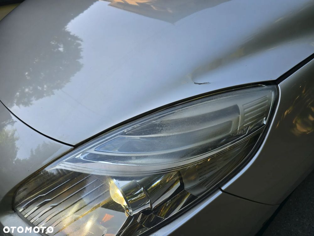 Renault Scenic - 9