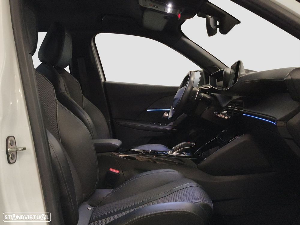 Peugeot 2008 1.2 PureTech GT Line EAT8 - 41