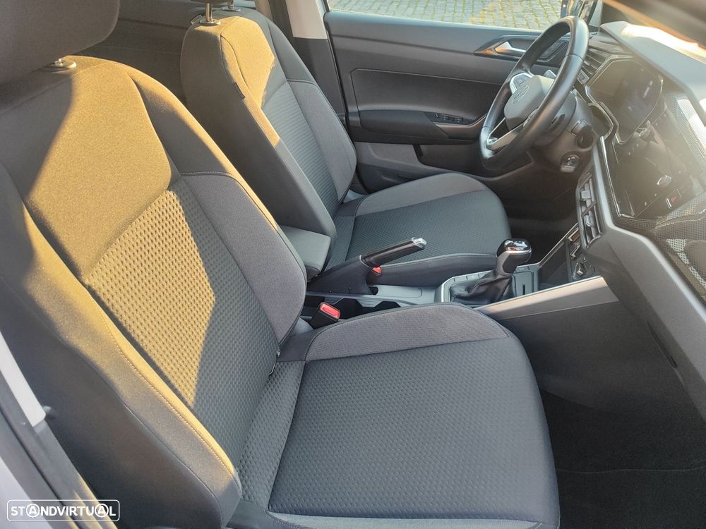 VW Polo 1.0 TSI Confortline DSG - 12