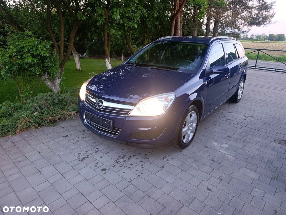 Opel Astra 1.4 Enjoy - 1