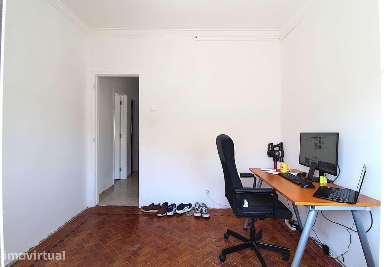 FEIJÓ - APARTAMENTO T3 REMODELADO - Grande imagem: 3/27