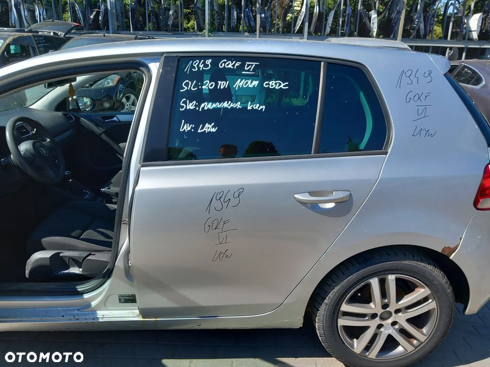 VW GOLF VI DRZWI PRAWE TYLNE PRAWY TYŁ HB KOLOR: LA7W