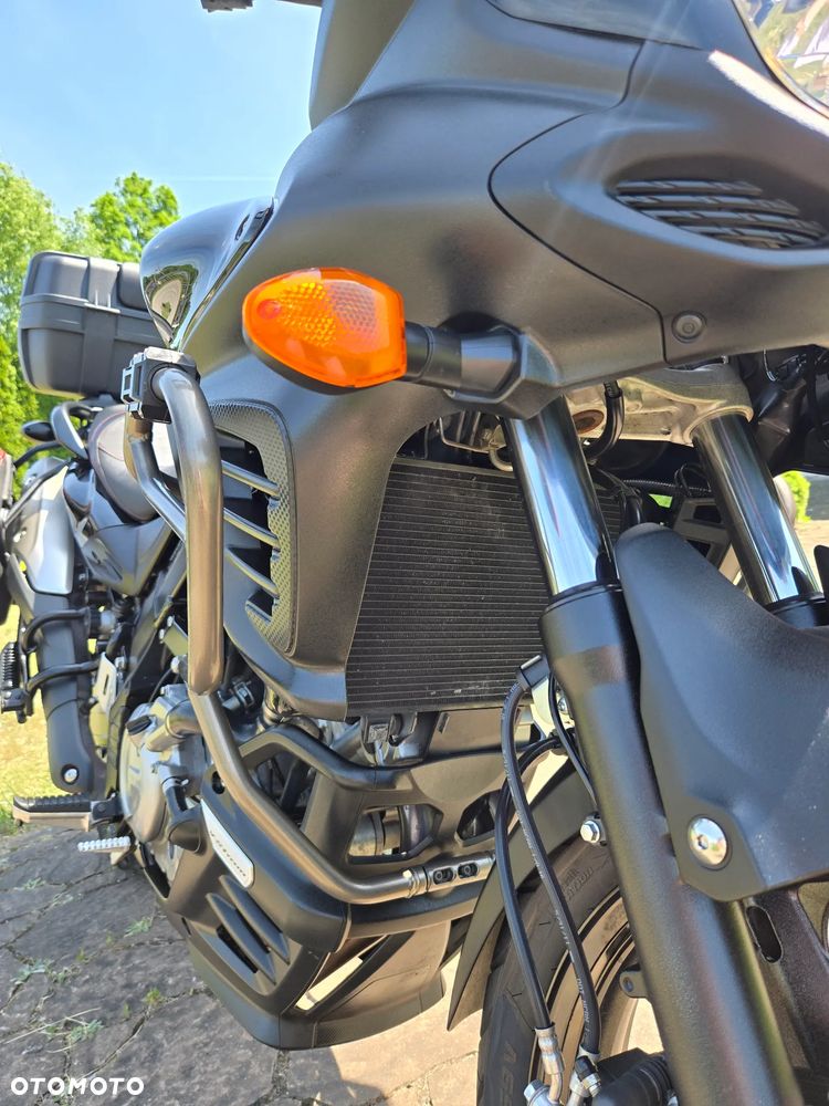 Suzuki V-STROM - 23