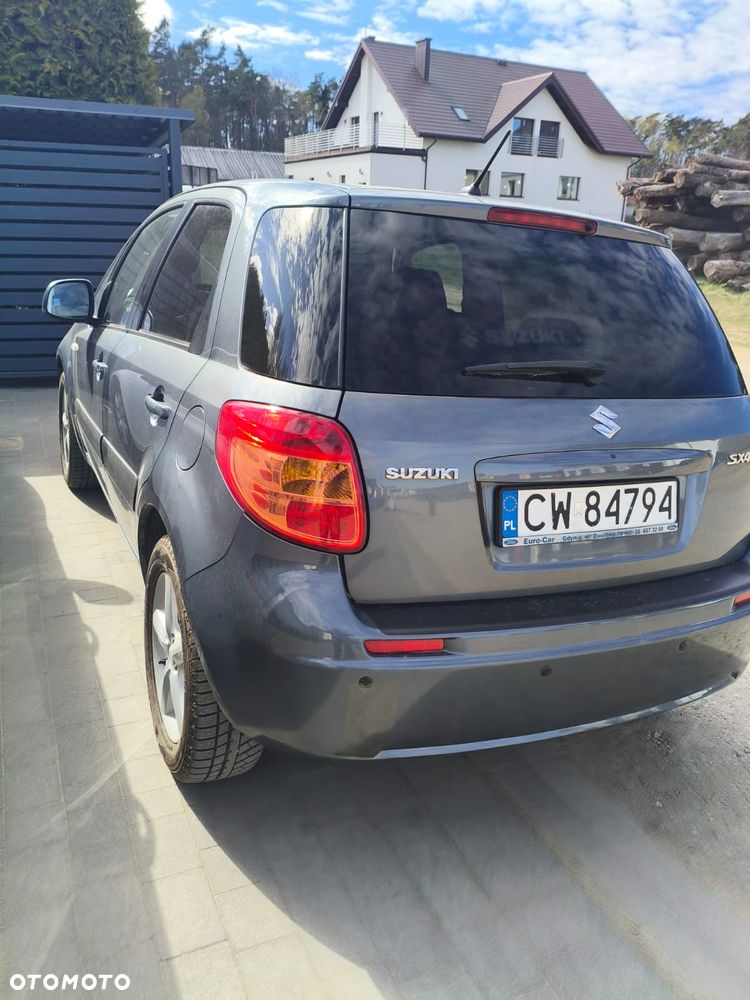 Suzuki SX4 1.6 GLX / Comfort - 3