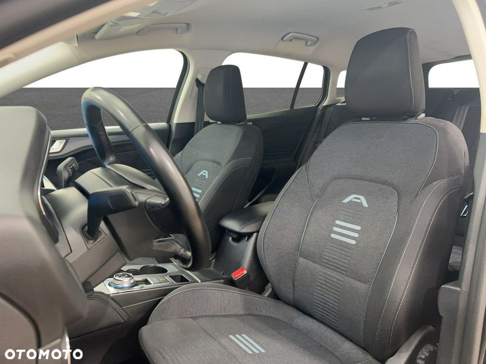 Ford Focus - 10