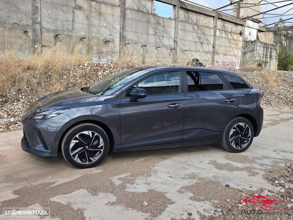 MG MG4 64 kWh Comfort - 8