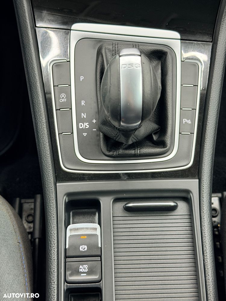 Volkswagen Golf Variant 1.6 TDI DSG Join - 19