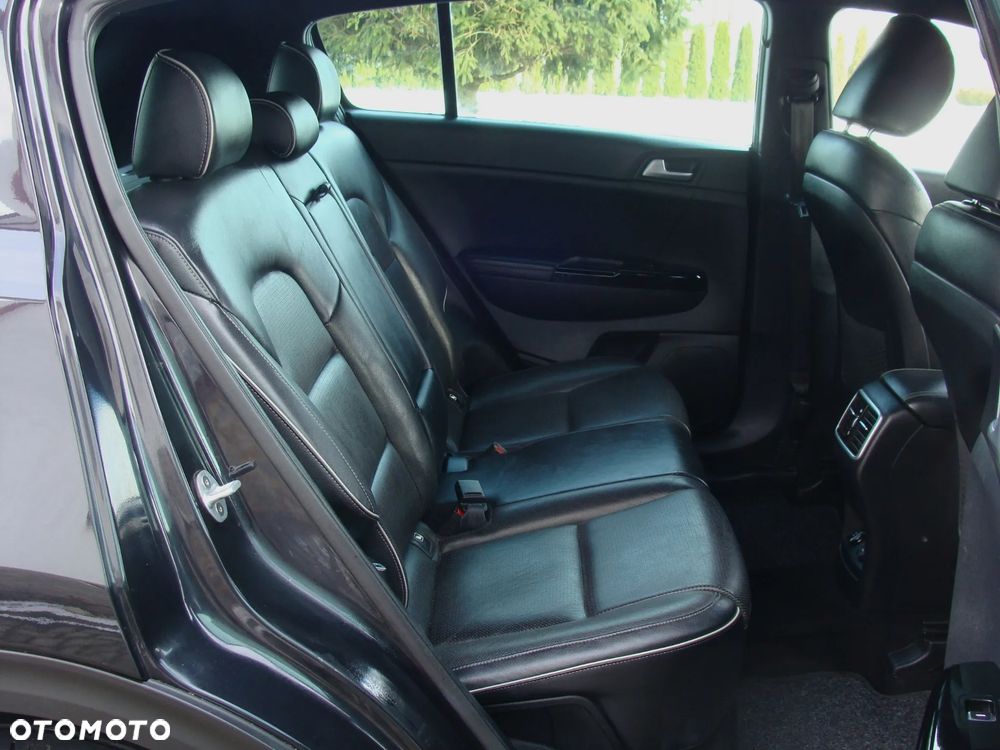 Kia Sportage - 11