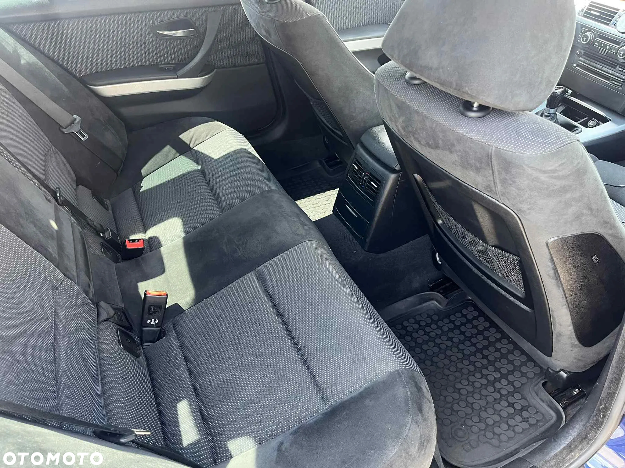 BMW Seria 3 325d - 19