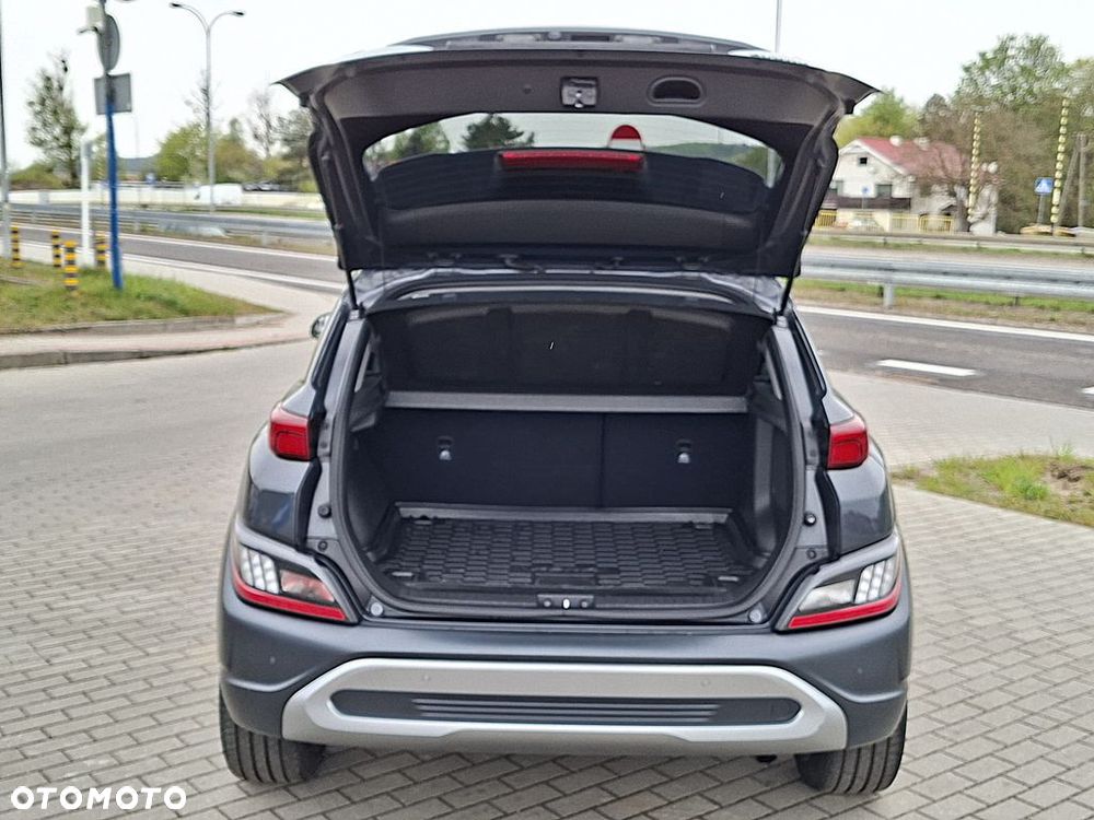 Hyundai Kona - 10