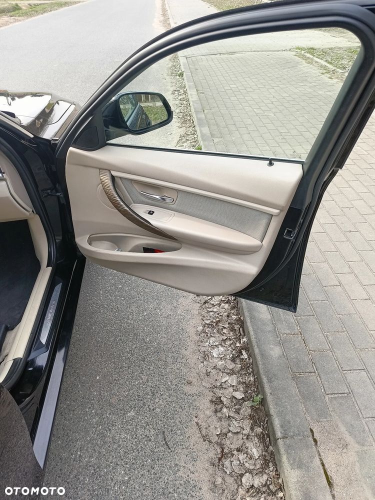 BMW Seria 3 - 14