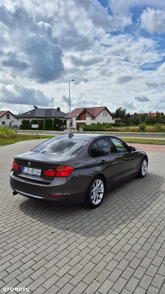BMW Seria 3 320d - 2