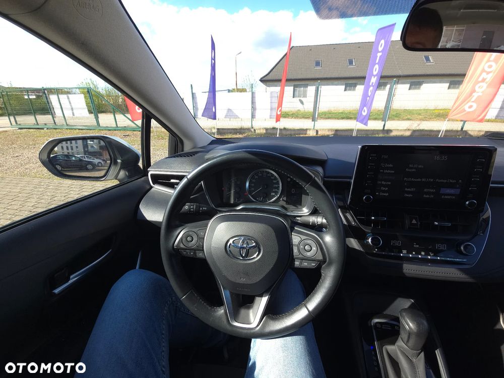 Toyota Corolla 1.8 Hybrid Comfort - 31
