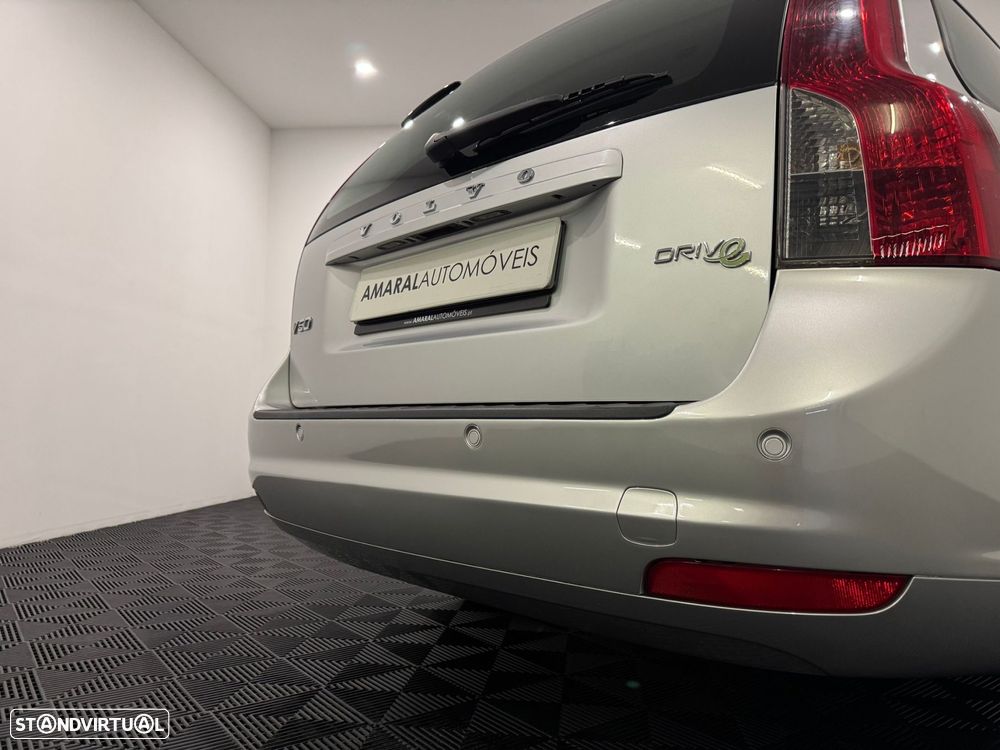 Volvo V50 1.6 D Drive R-Design Start/Stop - 23